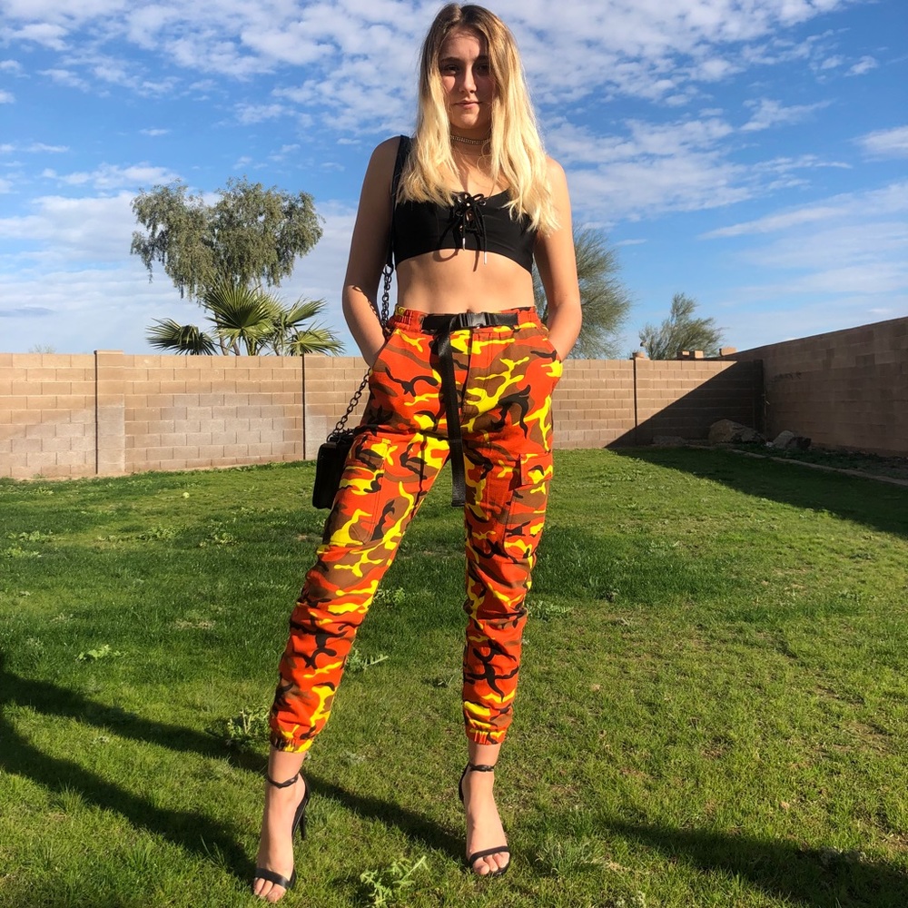 💌FNTY Orange Camo Pants💌